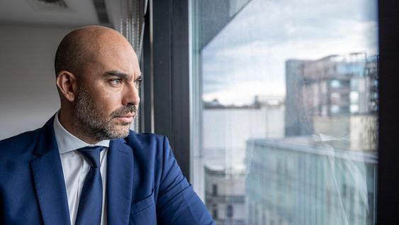 Hebert Paguas en su oficina de Agesic en la Torre Ejecutiva en Montevideo durante la entrevista con Búsqueda. Foto: Mauricio Zina / adhocFOTOS Hebert Paguas en su oficina de Agesic en la Torre Ejecutiva en Montevideo durante la entrevista con Búsqueda. Foto: Mauricio Zina / adhocFOTOS