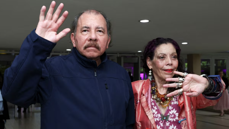 Daniel Ortega junto a su esposa y vicepresidenta, Rosario Murillo, el 14 de junio de 2023 en Managua.