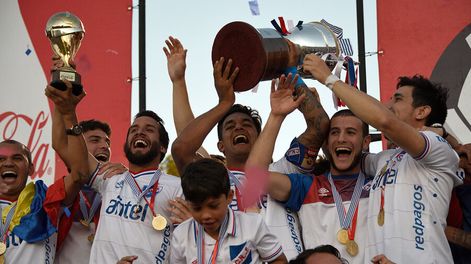 imagen de Nacional es el nuevo campeón del fútbol uruguayo