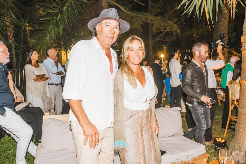 Jonny Silva Márquez y María Noel Gugliemi.