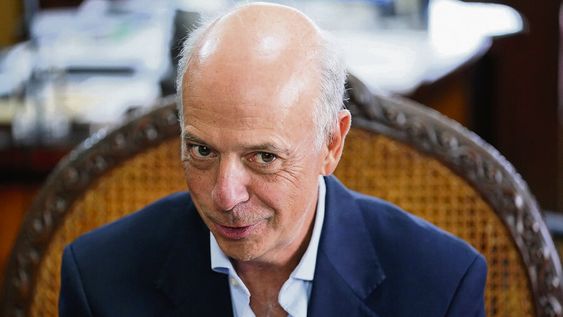 Javier García durante la entrevista a Búsqueda. Fotos: Javier Calvelo / adhocFOTOS Javier García durante la entrevista a Búsqueda. Fotos: Javier Calvelo / adhocFOTOS