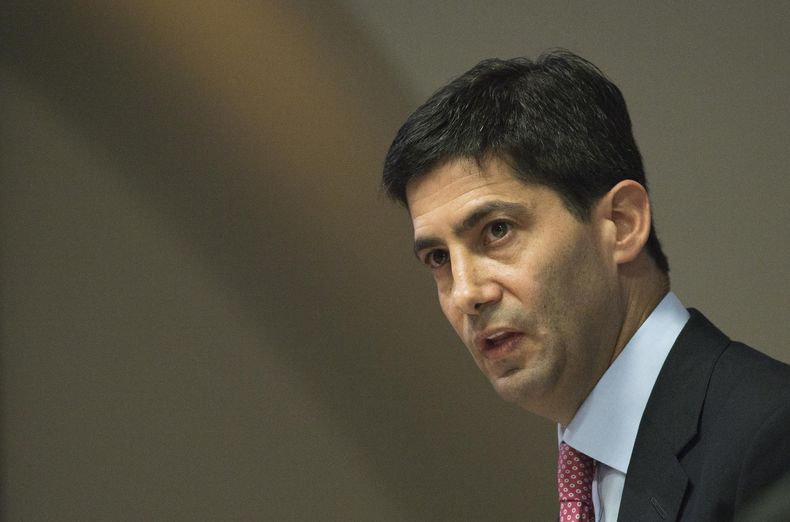 Kevin Warsh.