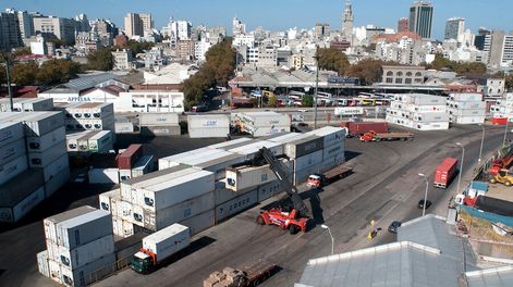 Puerto de Montevideo. Foto: Ricardo Antúnez / AdhocFOTOS