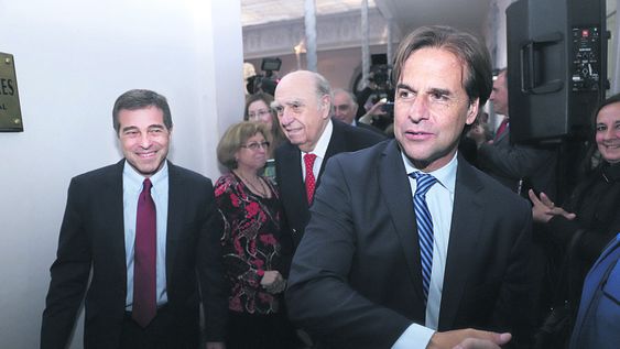 imagen de Posible designación de Julio Luis Sanguinetti origina un dolor de cabeza al gobierno imagen de Posible designación de Julio Luis Sanguinetti origina un dolor de cabeza al gobierno