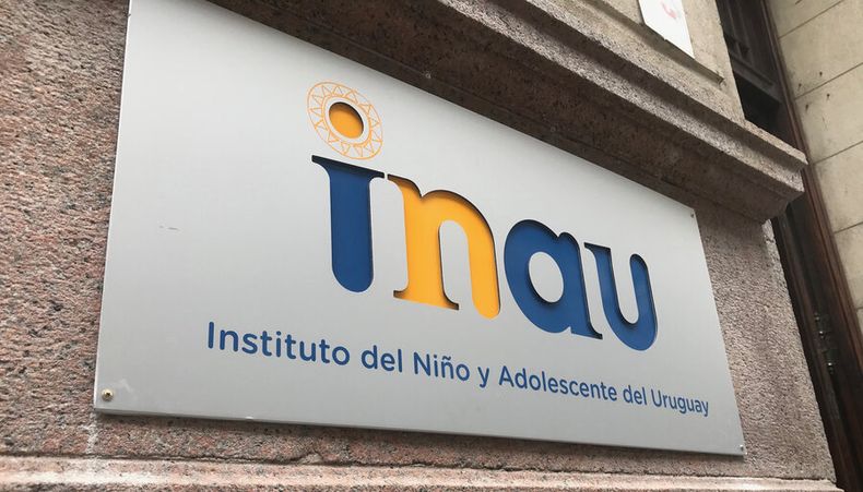 INAU