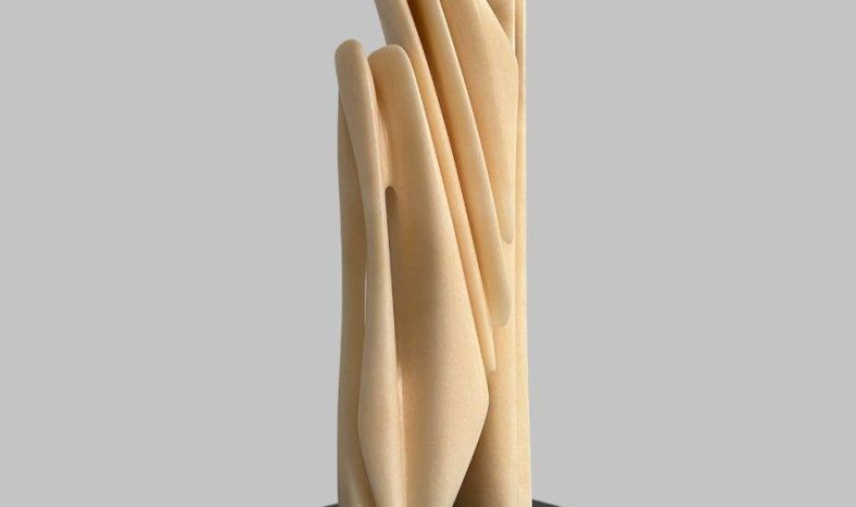 Escultura de Pablo Atchugarry, la mejor vendida de la colección Ricardo Pascale