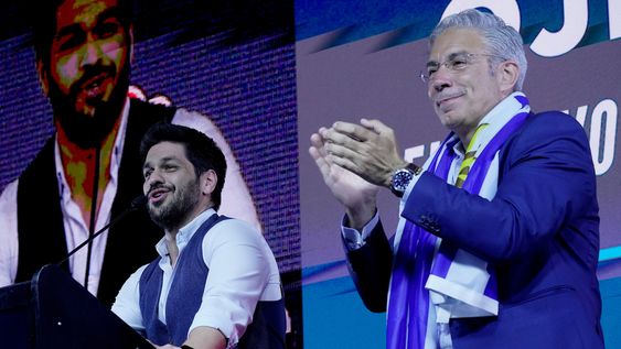 Andrés Ojeda y Robert Silva, la fórmula del Partido Colorado, en el escenario en las afueras del Hotel Hilton Andrés Ojeda y Robert Silva, la fórmula del Partido Colorado, en el escenario en las afueras del Hotel Hilton