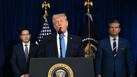 El presidente de Estados Unidos, Donald Trump, dando una conferencia de prensa sobre Venezuela.