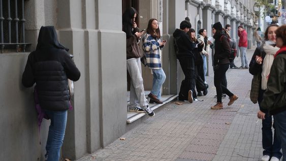 Facultad de Psicología de Universidad de la República Facultad de Psicología de Universidad de la República