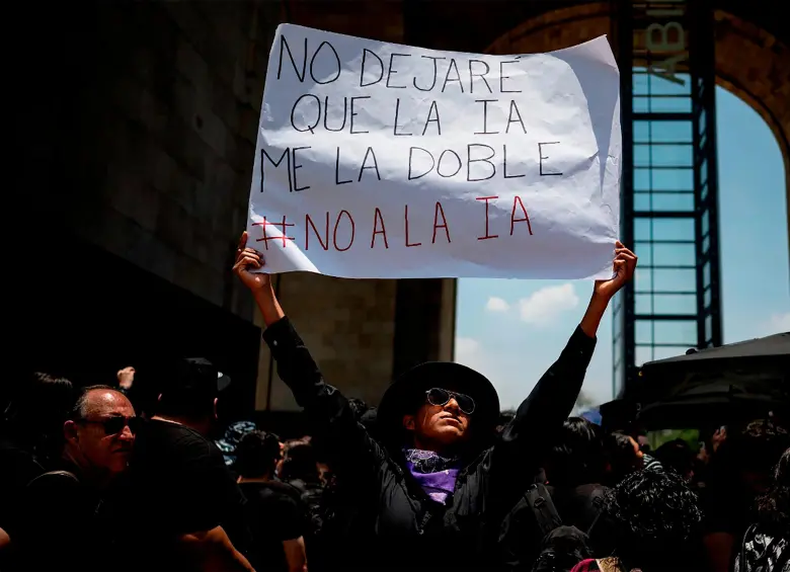 México: protesta de actores de doblaje por falta de regulación y uso desmedido de la IA