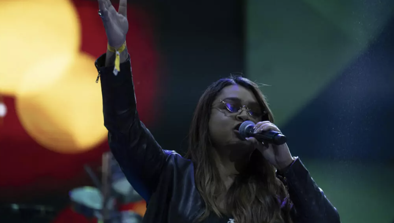 La cantante brasileña Preta Gil en un espectáculo de la cantante Alcione durante el Festival de Invierno de música en Río de Janeiro, Brasil, el 7 de julio de 2024