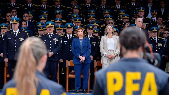 Patricia Bullrich en octubre de 2025, al encabezar el acto central por el aniversario de la Policía Federal Argentina.