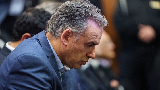 Presidente Yamandú Orsi. Presidente Yamandú Orsi.