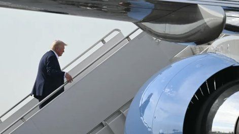 Búsqueda | Trump-Air-Force-One-AFP.png