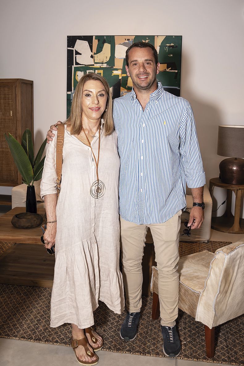 Adriana Albertini y Matías Fernández
