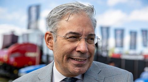 Robert Silva durante la inauguracion de la Expo Melilla 2023 en Montevideo. Foto: Mauricio Zina / adhocFOTOS