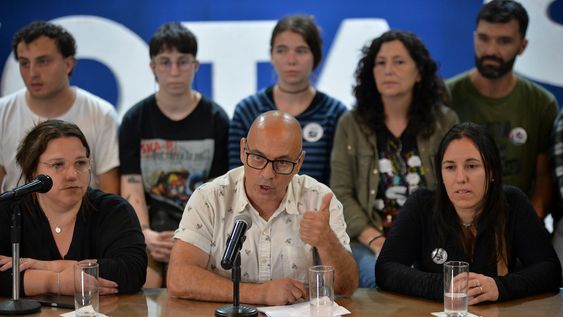 Conferencia de prensa de al comisión nacional Afirmá tus derechos, tras los resultados primarios del plebiscito de la seguridad social
