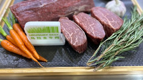 En 2022 China&nbsp;absorbió dos tercios de&nbsp;las exportaciones de carne uruguaya, el año pasado algo&nbsp;más del 50% y en la actualidad representa&nbsp;un tercio