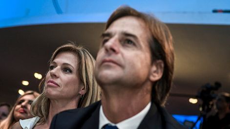 Lorena Ponce De León y Luis Lacalle Pou. Foto: Javier Calvelo / adhocFOTOS