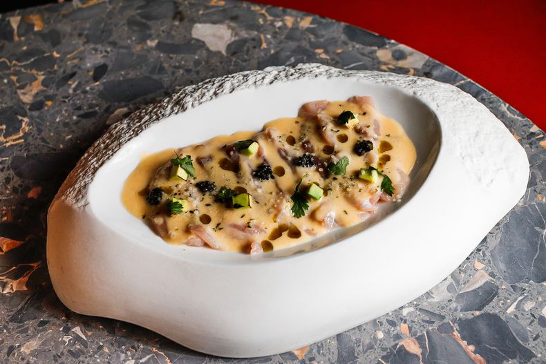 Crudo de pesca local.