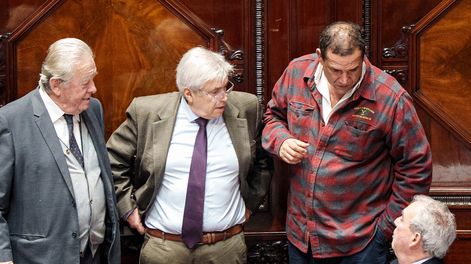 Los senadores Carlos Moreira, Tabaré Viera, Sebastián Da Silva y Luis Alberto Heber