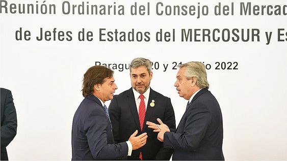 Presidentes de Uruguay, Paraguay y Argentina en la última cumbre. Foto: Presidencia