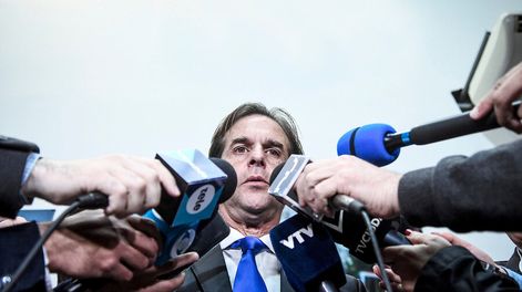 Búsqueda | Luis Lacalle Pou. Foto: Javier Calvelo / adhocFOTOS