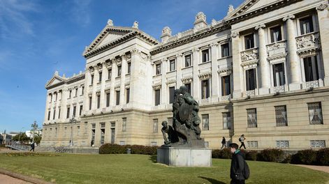 Palacio Legislativo. Foto: adhocFOTOS