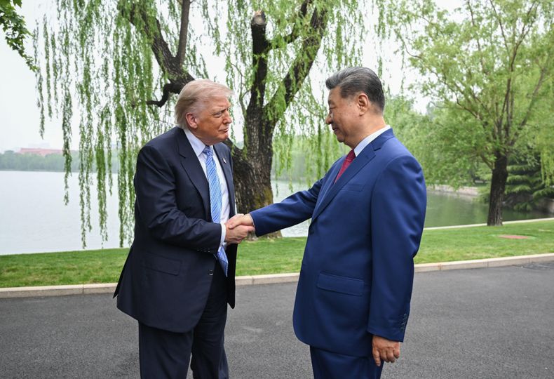 Donald Trump y su homólogo chino, Xi Jinping, durante el encuentro que celebraron en Zhongnanhai, el complejo cercano a la Ciudad Prohibida de Pekín, que acoge a la cúpula del Partido Comunista de China.