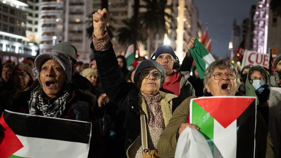 Concentración contra la invasión israelí a la Franja de Gaza, en junio de 2025. Concentración contra la invasión israelí a la Franja de Gaza, en junio de 2025.