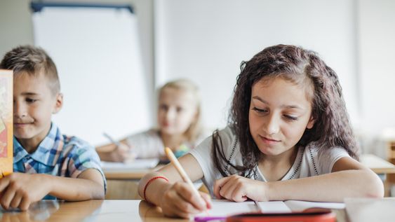 El lunes 2 de marzo comienzan las clases en los jardines, escuelas y primeros años de los liceos públicos de todo el país.