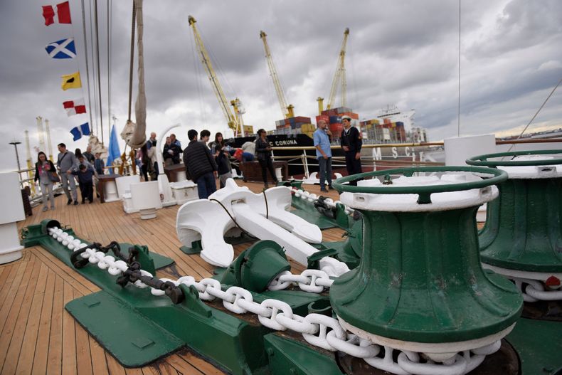 Visita de la Fragata Libertad al Puerto de Montevideo, en 2017.&nbsp;