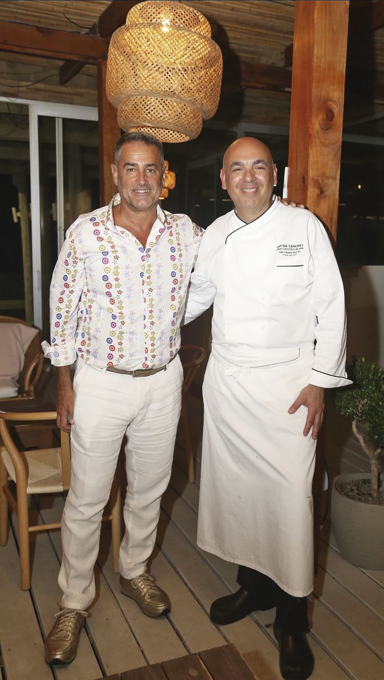 Luis González Arce y el chef ejecutivo de The Grand Hotel Javier Sánchez