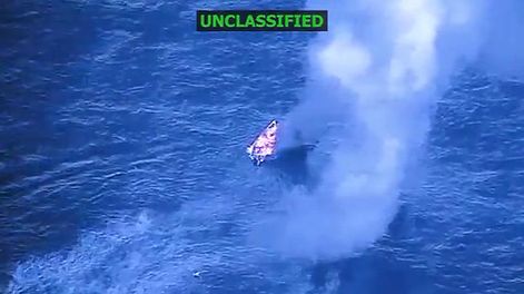 Captura de pantalla del momento del ataque a una lancha cerca de Venezuela.