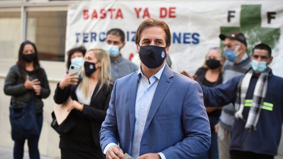 Un estudio analizó la confianza en las instituciones políticas antes y durante la pandemia. Foto: Daniel Rodríguez / adhocFOTOS Un estudio analizó la confianza en las instituciones políticas antes y durante la pandemia. Foto: Daniel Rodríguez / adhocFOTOS