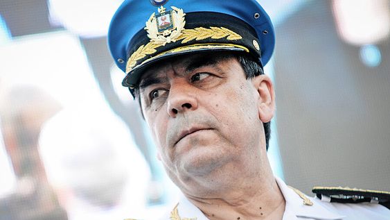 Mario Layera durante el aniversario de la Policía Nacional en plaza Independencia en 2016. Foto: Javier Calvelo, adhocFOTOS Mario Layera durante el aniversario de la Policía Nacional en plaza Independencia en 2016. Foto: Javier Calvelo, adhocFOTOS