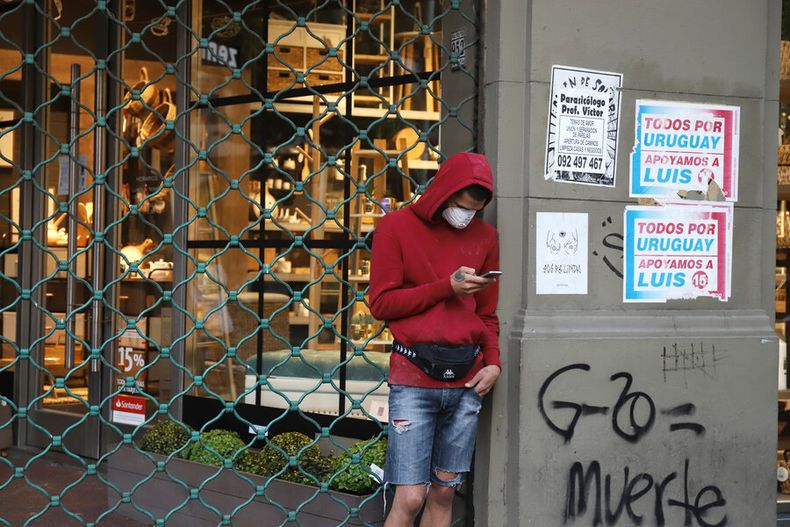 imagen de La economía impactada por el Covid-19: miles al “seguro de paro”, retraso en el Ferrocarril Central y problemas en la cadena de pagos