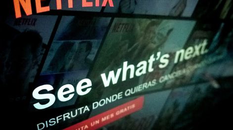 imagen de El gobierno planea cobrar impuesto a plataformas de Internet como Netflix, Airbnb o Spotify