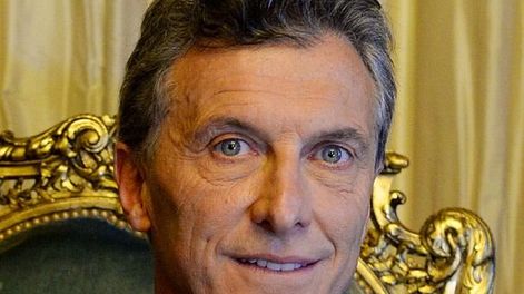 imagen de Macri dice que ordenó estudiar costos de un puente binacional