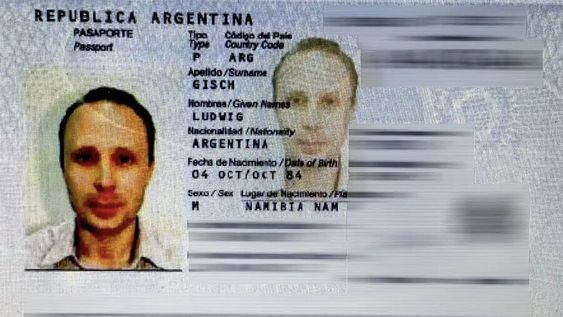 Pasaporte argentino del espía ruso Ludwig Gisch. Foto: The Guardian Pasaporte argentino del espía ruso Ludwig Gisch. Foto: The Guardian