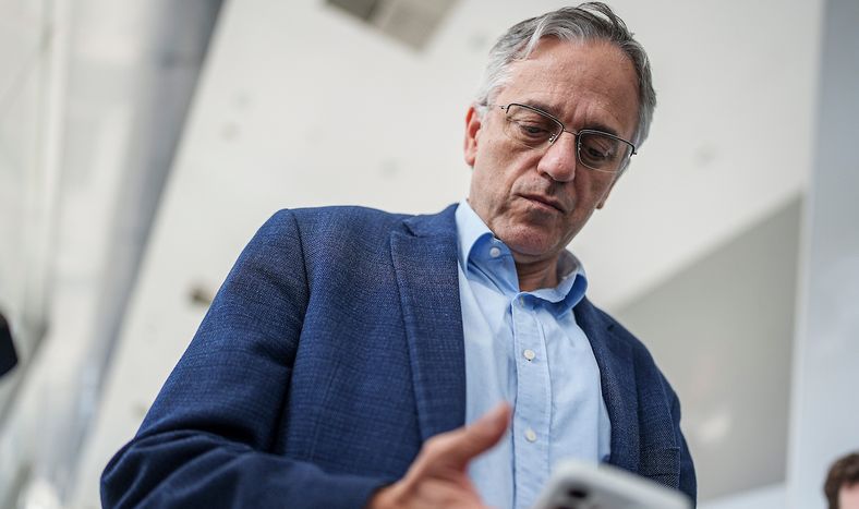 Rodrigo Arim, director de la OPP, en la Torre Ejecutiva.
