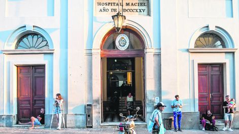 Hospital Maciel, entrada por 25 de Mayo