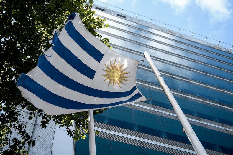Edificio de la DGI en Montevideo.  