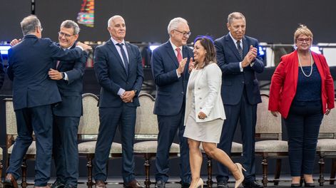 Búsqueda | INF-ministros-adhoc-mzina.JPG