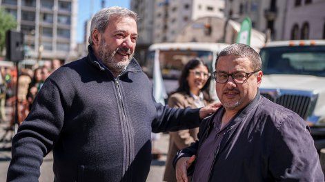 Mario Bergara y Leandro Herou, director de Desarrollo Ambiental de la IM, setiembre 2025.