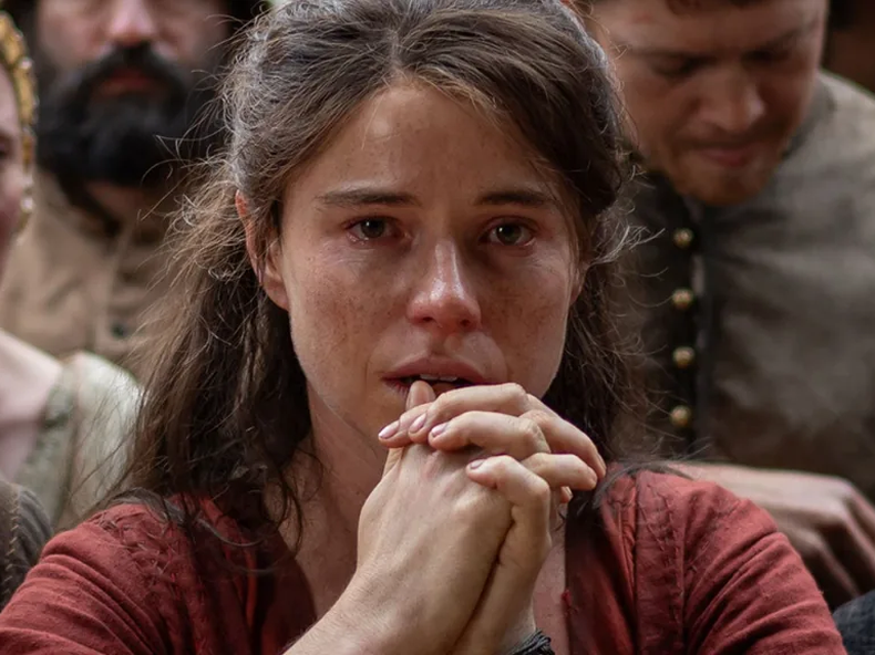 La actriz contó a la revista Elle que durante el rodaje tuvo algunas visiones nocturnas que necesitó interpretar y canalizar.