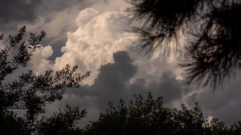 Proximidad de una tormenta. Foto: Ricardo Antúnez / adhocFOTOS