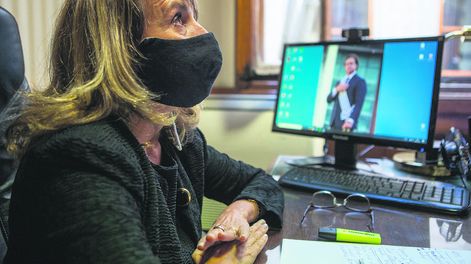 Búsqueda | Carmen Asiaín. Foto: Nicolás Garrido / Búsqueda