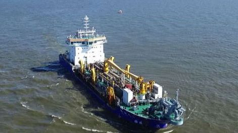 imagen de Con el voto de Mujica, la oposición logró instalar una comisión  para indagar la regasificadora; oficialismo dice que es un “show”