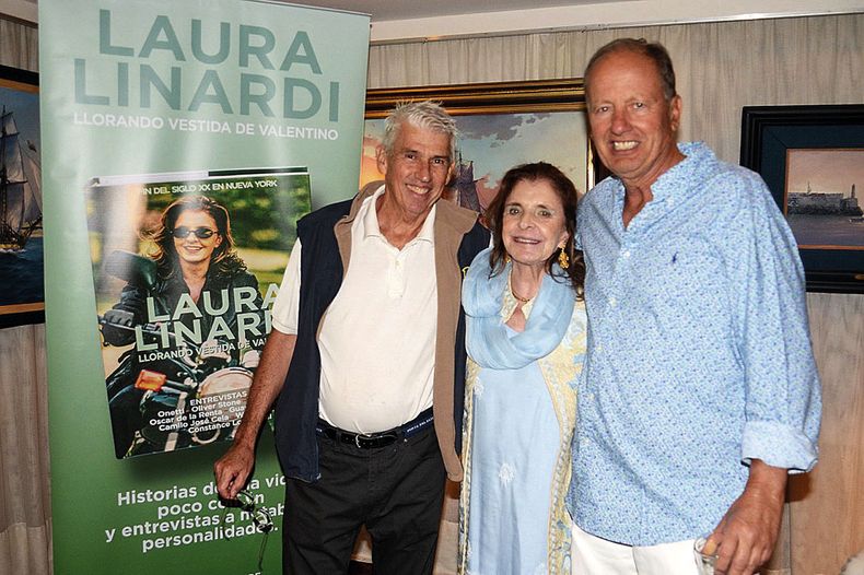 Alejandro Mailhos, la autora Laura Linardi y José Luis Secco